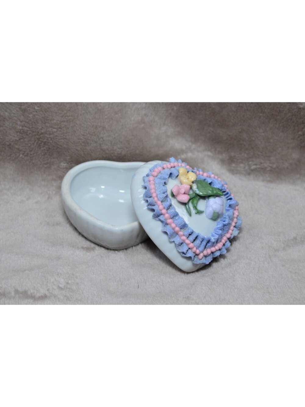 Heart Trinket Dish Box Cottage Shabby Chic Coquette Romantic Victorian Style